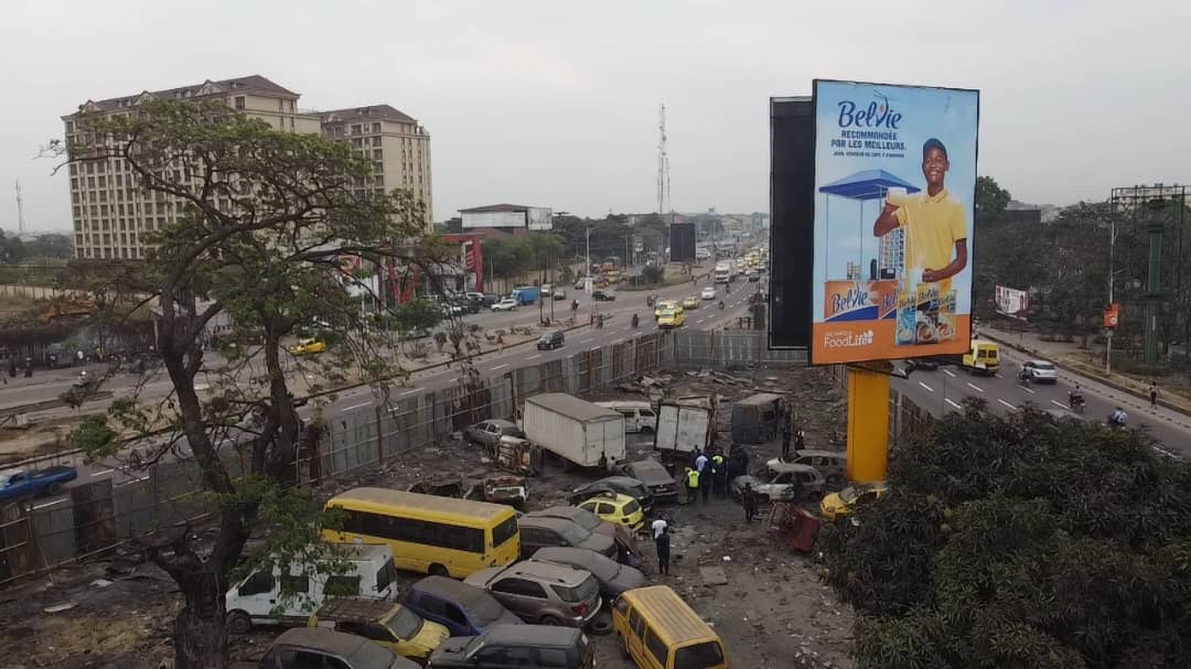 Sécurité : Évacuation des véhicules en panne et épaves abandonnés sur les artères de Kinshasa