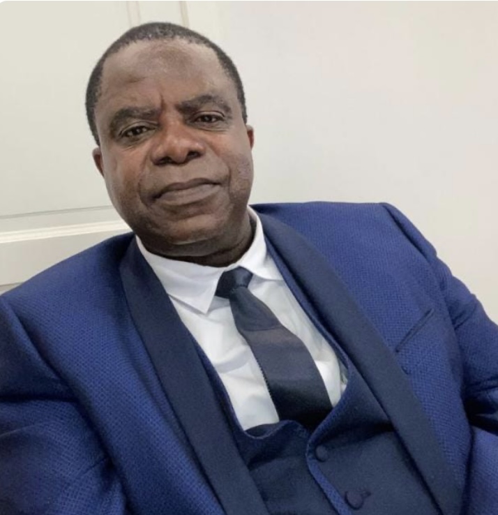 Chronique de CLBB Quand le pays est en révolte, les chefs sont nombreux.