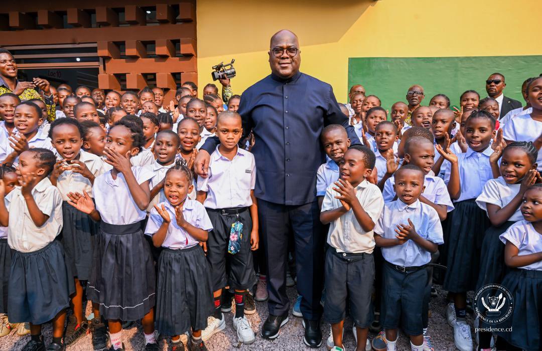 Rentrée scolaire 2025-2026 : Félix Tshisekedi effectue une visite surprise à l’Institut Liloba