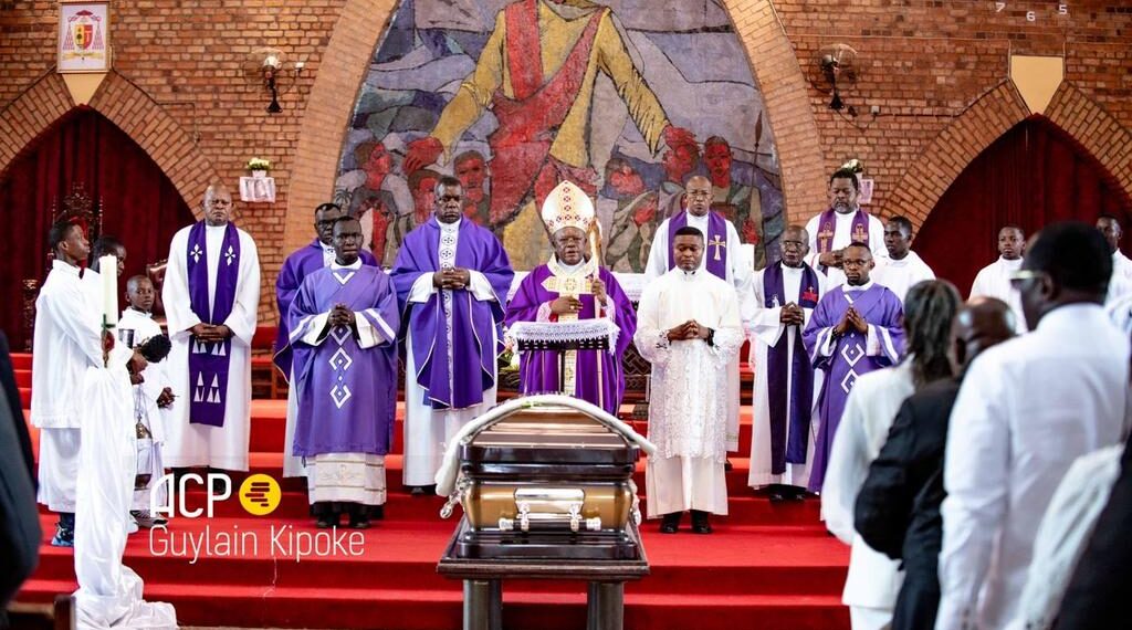 Roland Gilbert Lumumba, un bâtisseur silencieux salué par le cardinal Ambongo