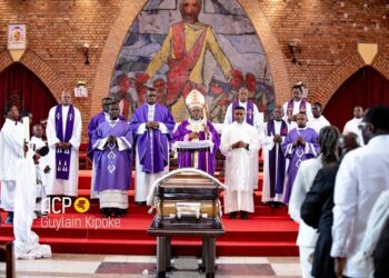 Roland Gilbert Lumumba, un bâtisseur silencieux salué par le cardinal Ambongo