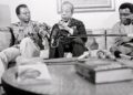 Quand les géants de la littérature se rencontrent… Achebe, Baldwin et Bebey en 1980