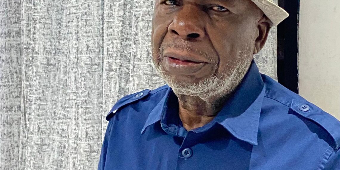 Page rose: le Doyen Omer Nsongo Die Lema, l&rsquo;éditeur du journal  Balises Congo 30 juin fête ses 77 ans