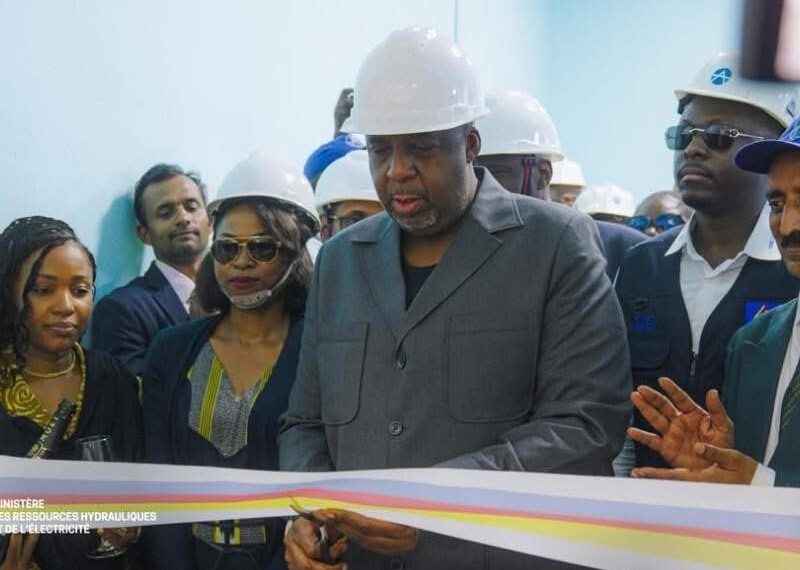 Kikwit réalimenté en électricité : l’intervention coordonnée du Ministre Molendo et du DG de la SNEL Teddy Lwamba porte ses fruits