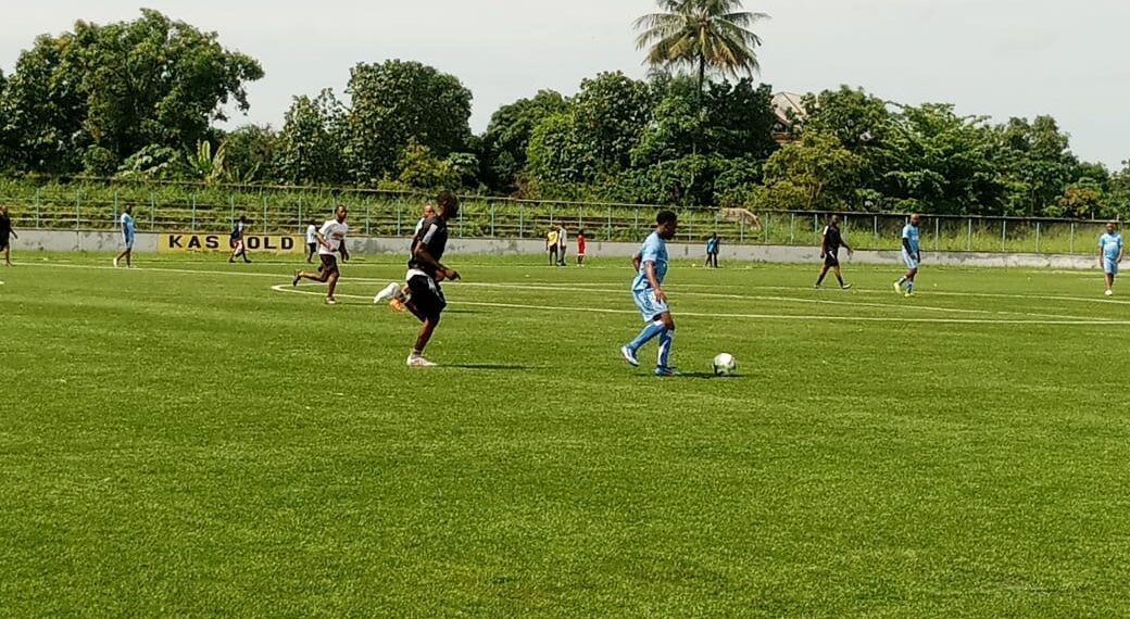 Tshopo : les enseignants de Dinacope domptent les avocats du barreau de cette province ( 3-2) dans un match plein de suspense