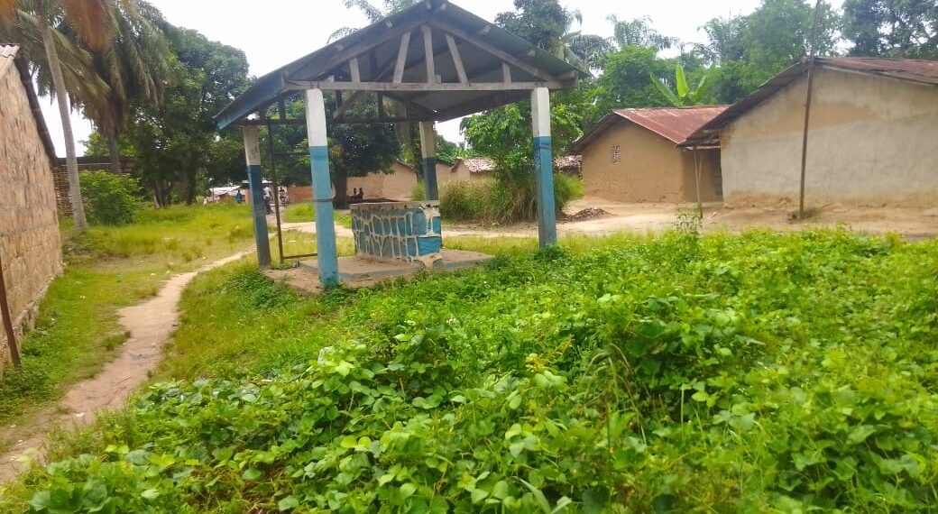 Tshopo : l’abandon des bornes fontaines de Lubunga relance le débat sur la gestion des ouvrages publics