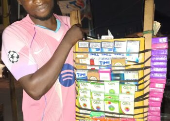 Dédicace de Me Charles Kabuya aux Marathoniens de Kinshasa