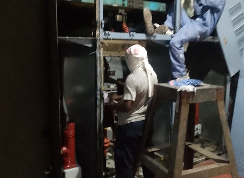 Perturbations en fourniture d’électricité suite aux travaux de maintenance au poste HT de Funa: les équipes de la SNEP déjà déployées