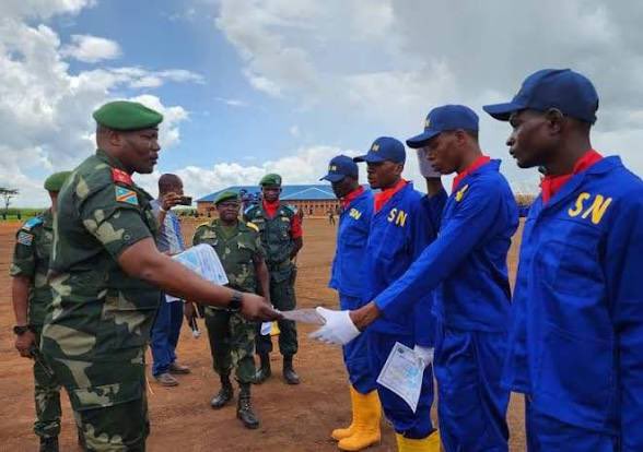 Kinshasa : Félix Tshisekedi confie l’assainissement de la capitale au général Jean-Pierre Kasongo
