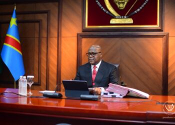Réforme de l’État : Félix Tshisekedi ordonne un rapprochement inédit entre cabinets ministériels et administrations publiques
