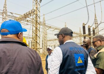 SNEL SA : Teddy Lwamba poursuit sa tournée au Haut-Katanga pour renforcer la desserte électrique
