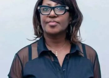 RDC-Football : Liliane Tshimpumpu réaffirme son engagement pour l’avenir du football congolais après son départ de la Fecofa