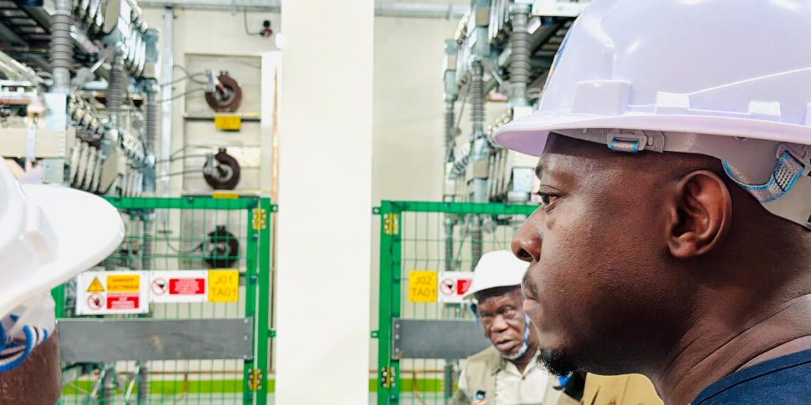 SNEL SA : Teddy Lwamba inspecte la station de conversion de Kolwezi au cœur de l’interconnexion Inga-Lualaba