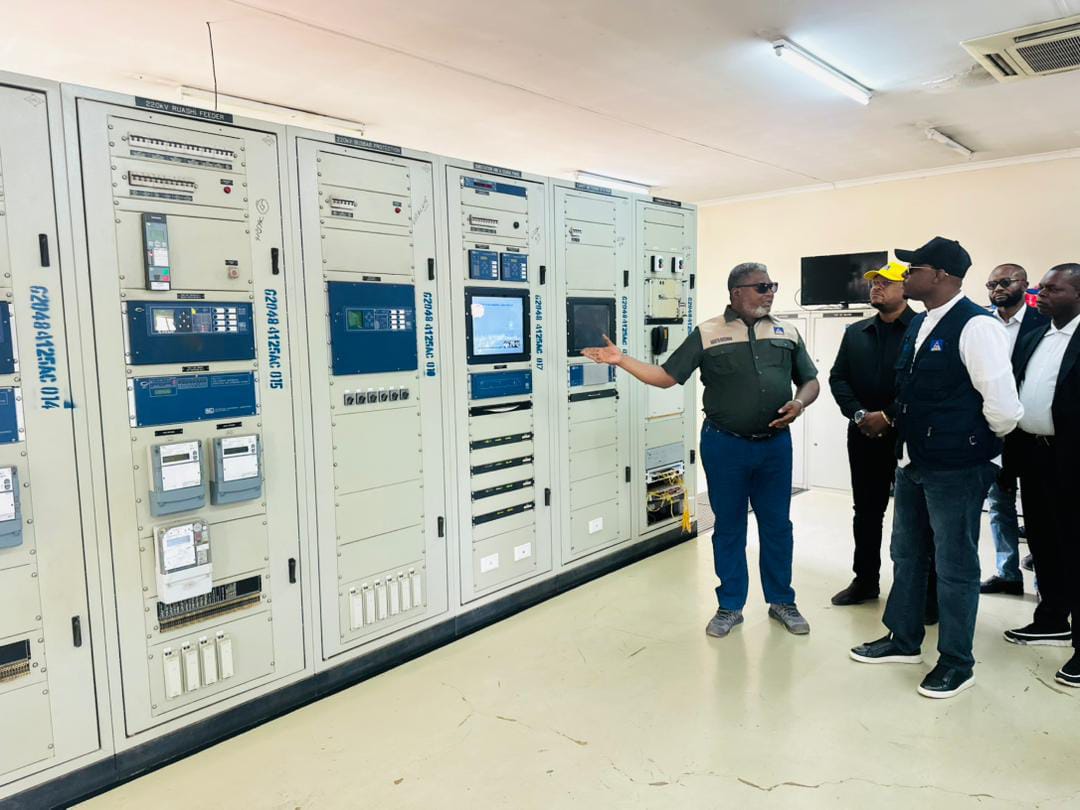 SNEL SA : Teddy Lwamba poursuit sa tournée au Haut-Katanga pour renforcer la desserte électrique