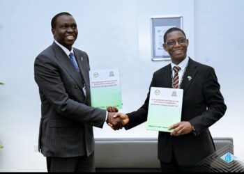 Travaux de l’ABCA au Kenya : André Wameso signe à Nairobi l’accord sur la convertibilité des monnaies de l’EAC