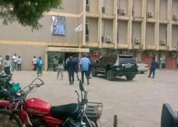 UNIKIS suspend les stages cliniques des étudiants en médecine pour 30 jours