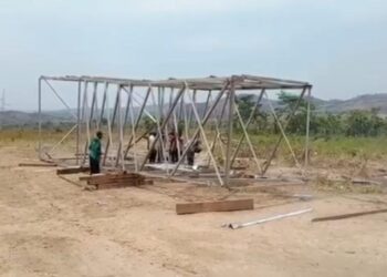 Haut Katanga : deux présumés voleurs de cornières des lignes à haute tension de la SNEL arrêtés à Likasi