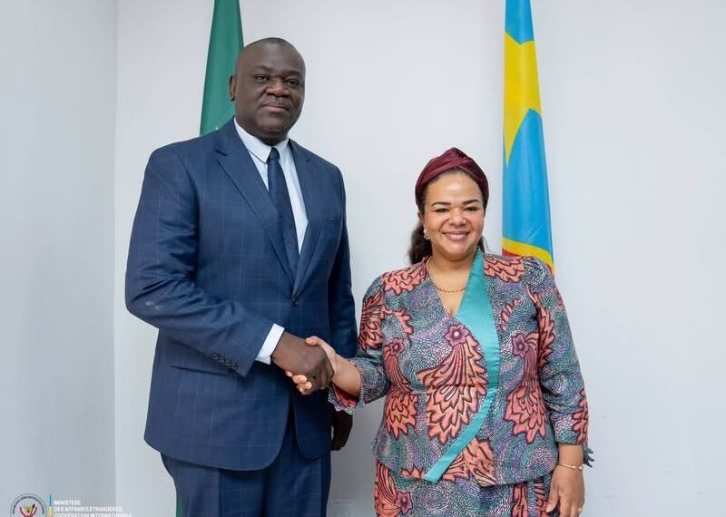 RDC : Augustin Kibassa Maliba et Thérèse Kayikwamba Wagner accélèrent le projet de visa électronique