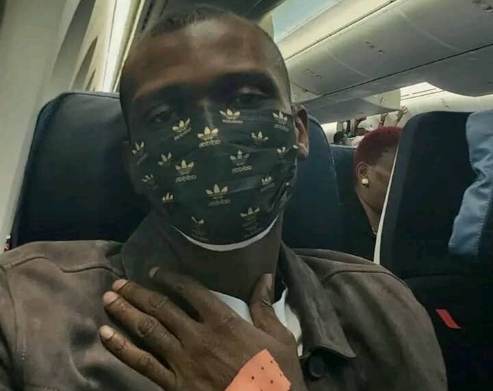 RDC : Gauthier Sey s’est envolé pour Paris, en France pour des soins médicaux
