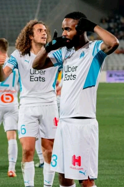 Olympique de Marseille : Premier match, premier but pour le Congolais Cédric Bakambu !